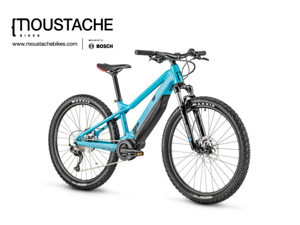 Instagram post from costa.bike. This post is in position 0.